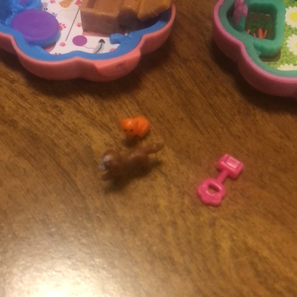 (2) Polly Pocket Inspired Little Houses with a cat, dog and (1) person! - Picture 6 of 17